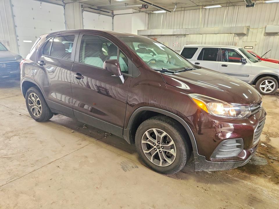 2021 Chevrolet Trax VIN KL7CJKSB8MB308206 COPART salvage auction — NORMAL WEAR, WI - CERT OF TITLE-SALVAGE VEHICLE, sold $1,750 on 2026-07-27 (photo 4)