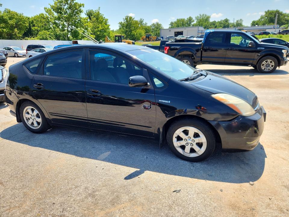 2008 Toyota Prius VIN JTDKB20U683325831 COPART salvage auction — FRONT END, MO - CERTIFICATE OF TITLE, sold $375 on 2026-07-28 (photo 4)