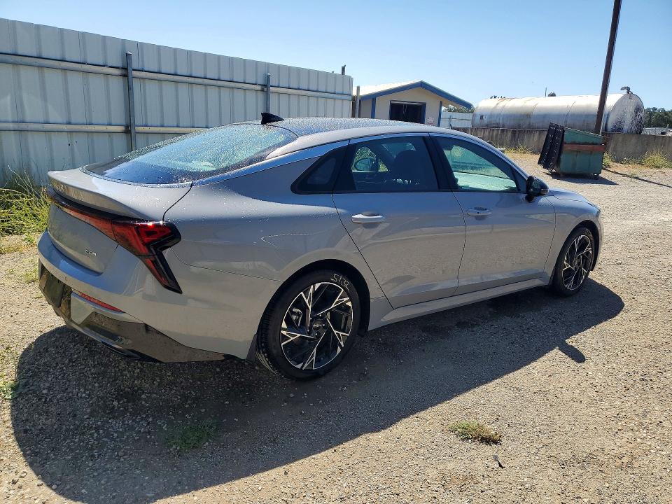 2025 Kia K5 VIN KNAG64J71S5378850 COPART salvage auction — MINOR DENT/SCRATCHES, Ca - Certificate Of Title (P), sold $22,500 on 2026-07-28 (photo 3)