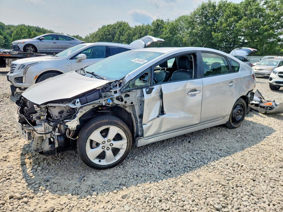 2013 Toyota Prius VIN JTDKN3DU1D5548431 COPART salvage auction — FRONT END, MA - CERT OF TITLE-RECONSTRCTD COLL, sold $775 on 2026-07-30 (photo 1)