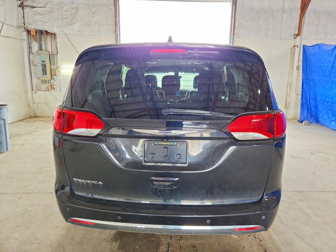 2019 Chrysler Pacifica VIN 2C4RC1BG8KR650542 COPART salvage auction — Front End, WV - CERTIFICATE OF TITLE, sold $4,200 on 2026-09-17 (photo 6)