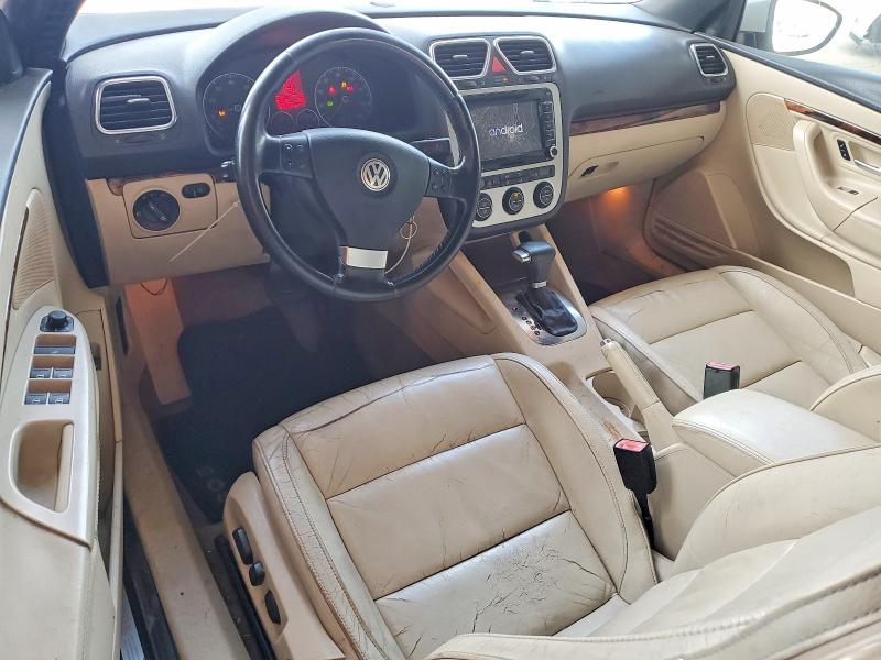 2009 Volkswagen Eos VIN WVWFA71F99V015423 COPART salvage auction — MINOR DENT/SCRATCHES, Ca - Dis/Dlr/Exp Only Clean Title, sold $100 on 2026-08-04 (photo 8)