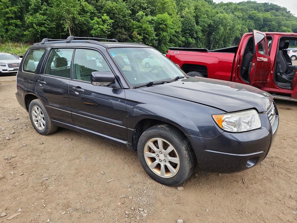 2008 Subaru Forester VIN JF1SG656X8H704939 COPART salvage auction — MINOR DENT/SCRATCHES, NY - CERTIFICATE OF TITLE, sold $325 on 2026-07-28 (photo 4)