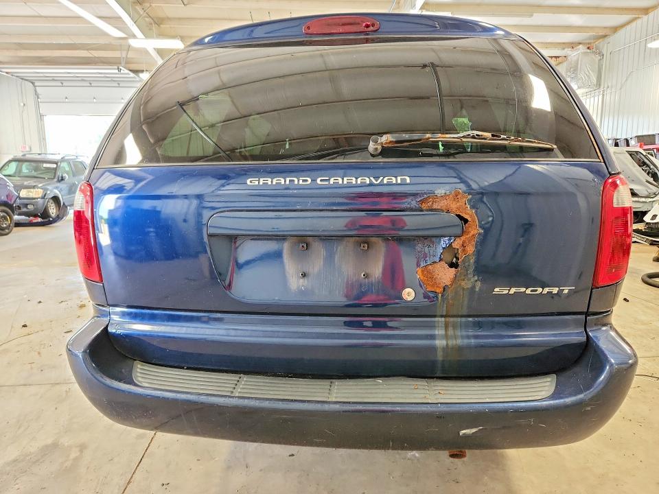 2001 Dodge Grand caravan VIN 2B4GP44381R403329 COPART salvage auction — FRONT END, Mn - Certificate Of Title, sold $575 on 2026-07-09 (photo 6)