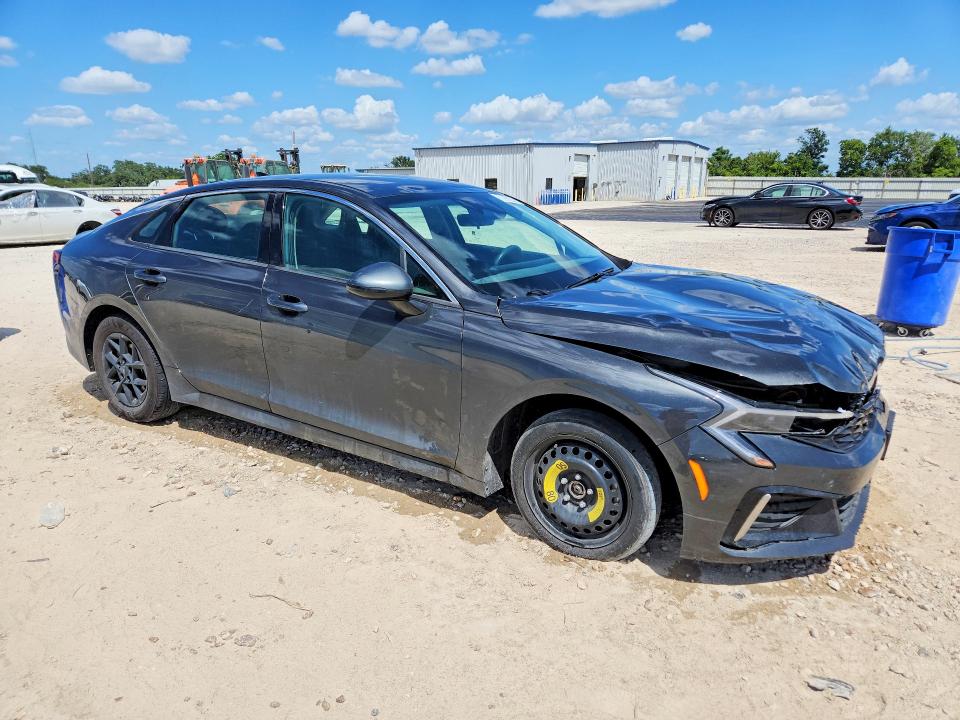 2025 Kia K5 VIN KNAG24J75S5316198 COPART salvage auction — FRONT END, TX - CERTIFICATE OF TITLE, sold $12,400 on 2026-07-22 (photo 4)