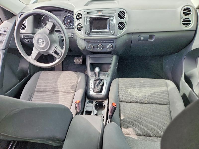 2017 Volkswagen Tiguan VIN WVGBV7AX3HK047405 COPART salvage auction — FRONT END, Or - Salvage Title Certificate, sold $1,450 on 2026-08-12 (photo 8)