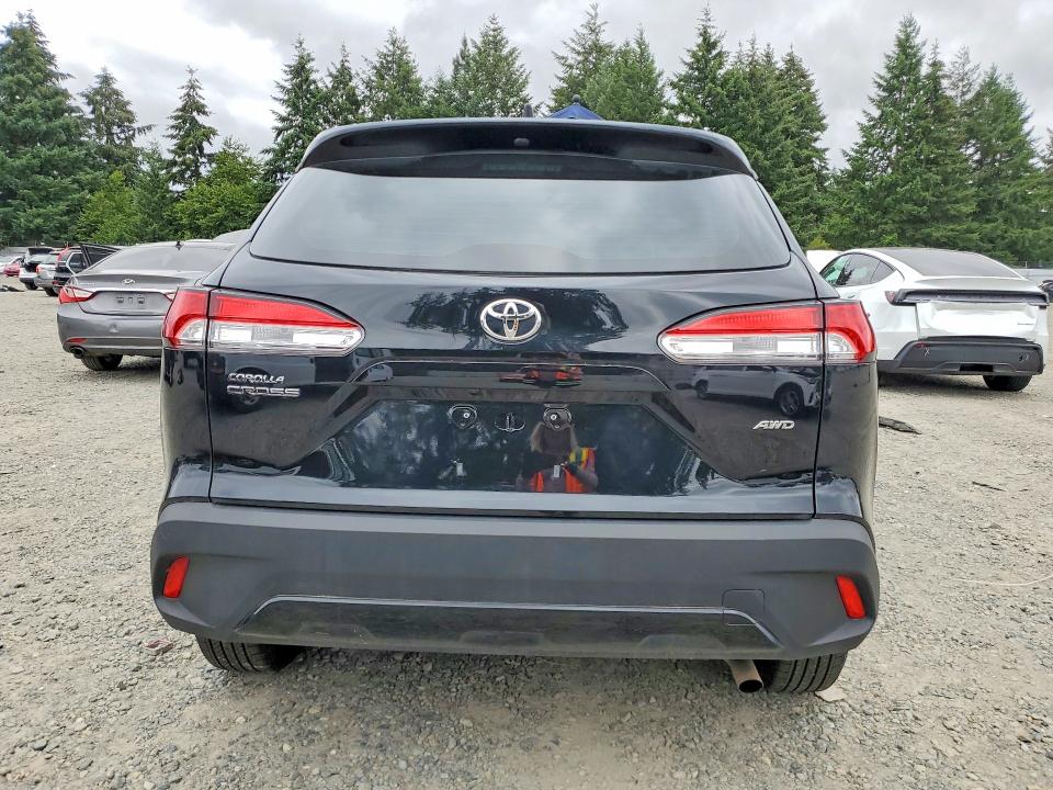 2022 Toyota Corolla cross VIN 7MUAAABG6NV015971 COPART salvage auction — FRONT END, Wa - Aff In Lieu Of Title - Rebuilt, sold $6,400 on 2026-07-07 (photo 6)