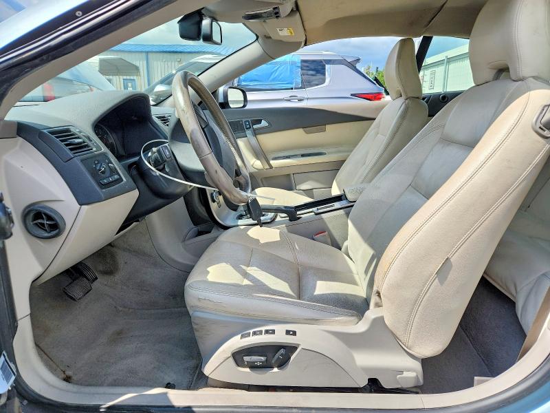 2010 Volvo C70 VIN YV1672MC3AJ091762 COPART salvage auction — FRONT END, PA - CERTIFICATE OF SALVAGE, sold $175 on 2026-08-11 (photo 7)