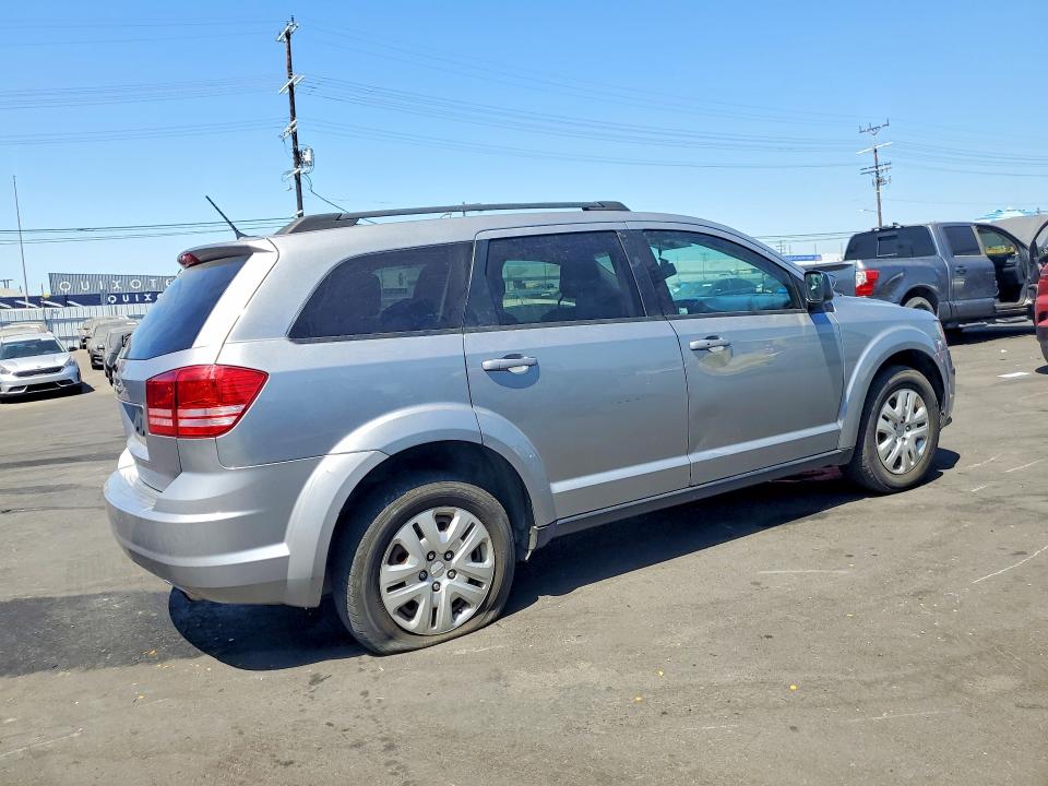 2017 Dodge Journey VIN 3C4PDCAB9HT539218 COPART salvage auction — MINOR DENT/SCRATCHES, Ca - Dis/Dlr/Exp Only Clean Title, sold $1,250 on 2026-08-03 (photo 3)