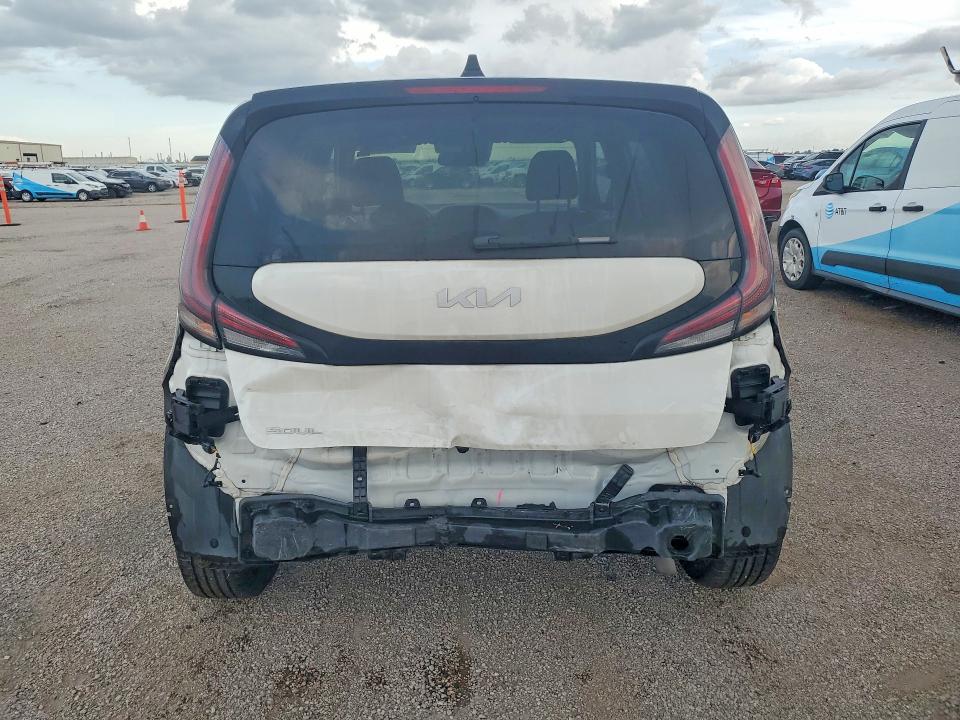 2025 Kia Soul VIN KNDJ23AU7S7930991 COPART salvage auction — REAR END, Fl - Certificate Of Title, sold $5,000 on 2026-07-15 (photo 6)