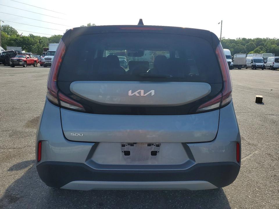 2023 Kia Soul VIN KNDJ23AU0P7876053 COPART salvage auction — FRONT END, Ct - Clean Title, sold $4,000 on 2026-07-22 (photo 6)