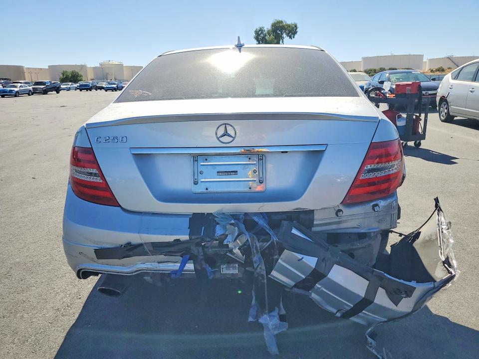 2014 Mercedes-benz C-klasse VIN WDDGF4HB6EA958996 COPART salvage auction — REAR END, Ca - Salvage Certificate, sold $450 on 2026-08-17 (photo 6)