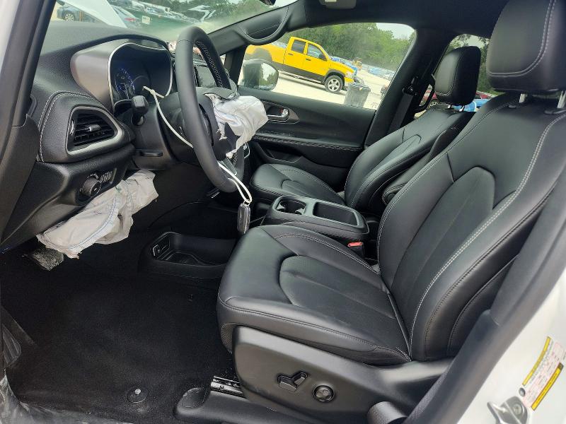 2026 Chrysler Pacifica VIN 2C4RC1BG5TR197773 COPART salvage auction — FRONT END, Salvage Title, sold $13,700 on 2026-07-28 (photo 7)