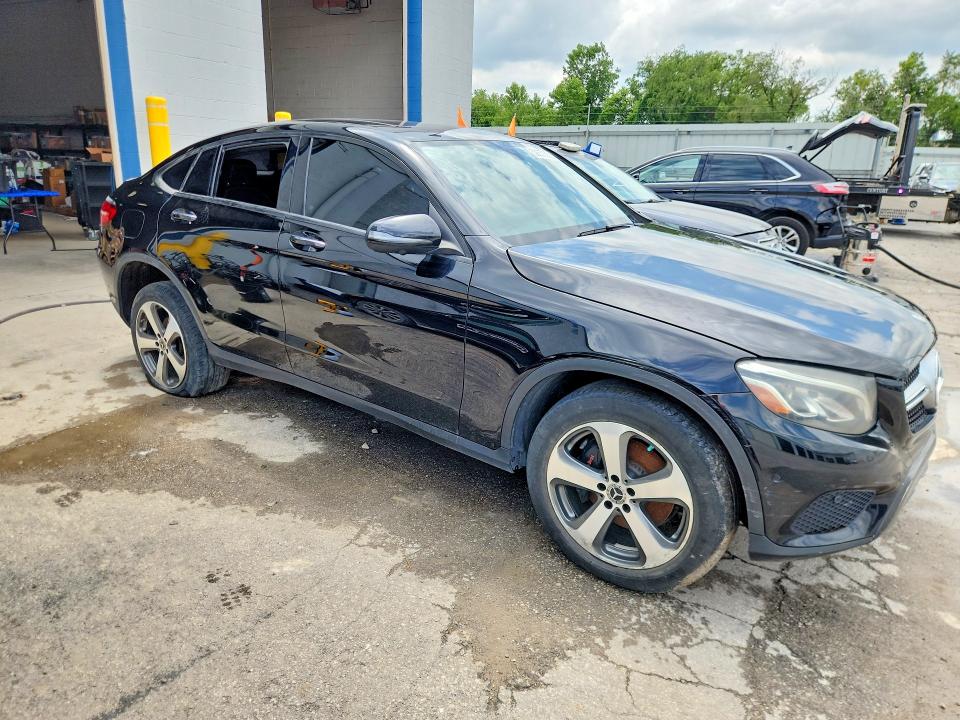 2019 Mercedes-benz Glc class VIN WDC0J4KB3KF561502 COPART salvage auction — FRONT END, WV - CERTIFICATE OF TITLE (P), sold $16,700 on 2026-07-24 (photo 4)