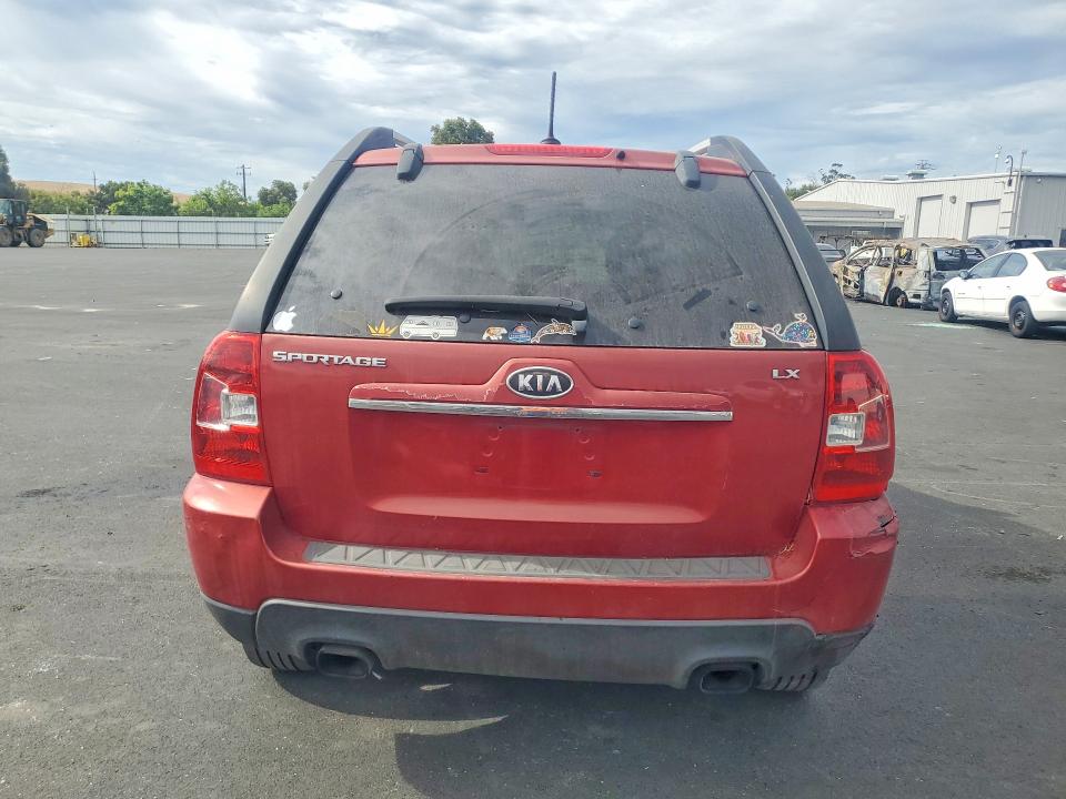 2009 Kia Sportage VIN KNDJF724X97558048 COPART salvage auction — MINOR DENT/SCRATCHES, Ca - Dis/Dlr/Exp Only Clean Title, sold $275 on 2026-07-29 (photo 6)
