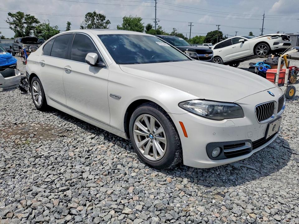 2015 BMW 5er VIN WBA5A7C50FD627525 COPART salvage auction — REAR END, Fl - Cert Of Title Slvg Rebuildable, sold $5,600 on 2026-07-31 (photo 4)