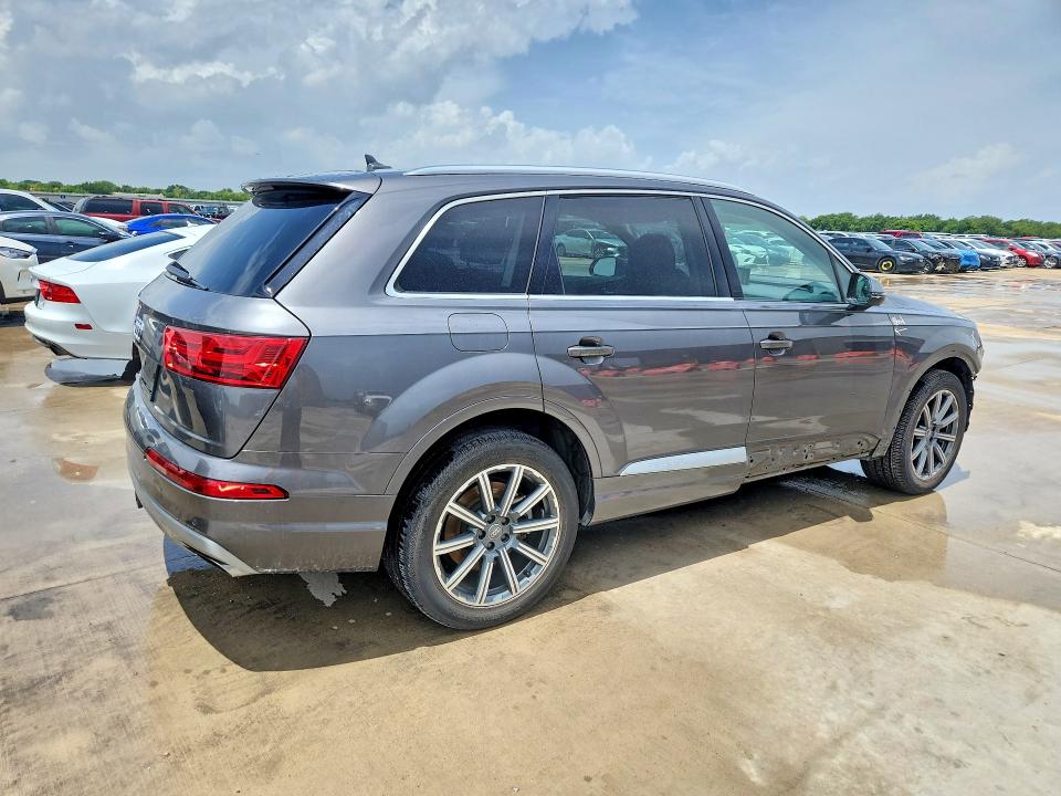 2019 Audi Q7 VIN WA1LAAF75KD004426 COPART salvage auction — FRONT END, TX - SALVAGE VEHICLE TITLE (P), sold $10,700 on 2026-07-23 (photo 3)