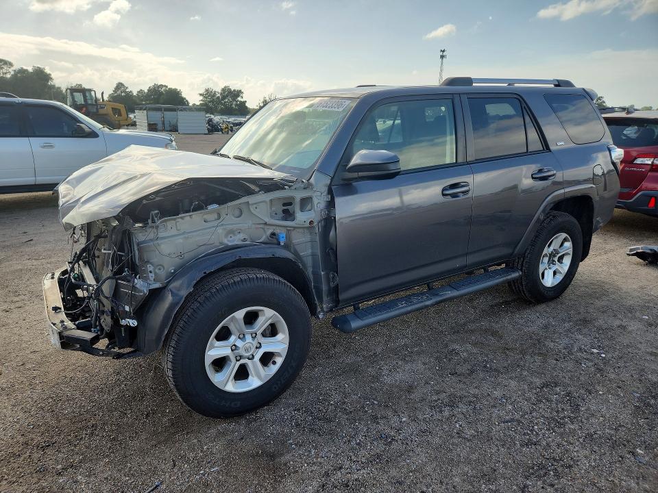 2022 Toyota 4runner VIN JTEEU5JRXN5254597 — COPART salvage auction photo
