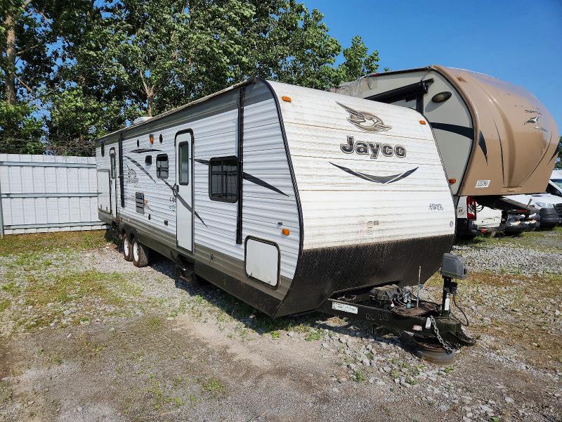 2016 Jayco jay Trailers VIN 1UJBJ0BS6G17T0052 COPART salvage auction — SIDE, ON - PERMIT NO BRAND - UNFIT, sold $225 on 2026-09-10 (photo 1)