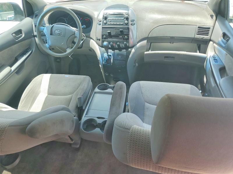 2010 Toyota Sienna VIN 5TDKK4CC3AS323506 COPART salvage auction — FRONT END, Fl - Certificate Of Title (P), sold $625 on 2026-07-29 (photo 8)