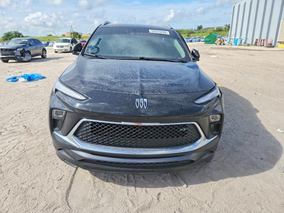 2025 Buick Encore gx VIN KL4AMDSLXSB160637 COPART salvage auction — SIDE, Fl - Cert Of Title Slvg Rebuildable, sold $4,800 on 2026-07-30 (photo 5)