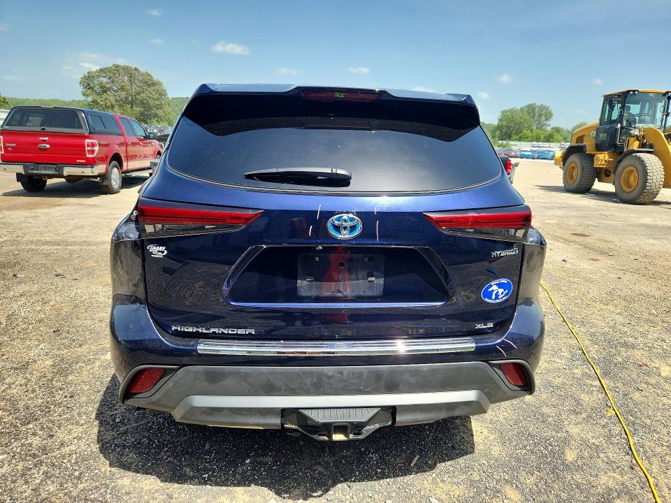 2021 Toyota Highlander VIN 5TDGBRCH3MS535406 COPART salvage auction — HAIL, Wi - Salvage - Multiple Brands, sold $250 on 2026-07-28 (photo 6)