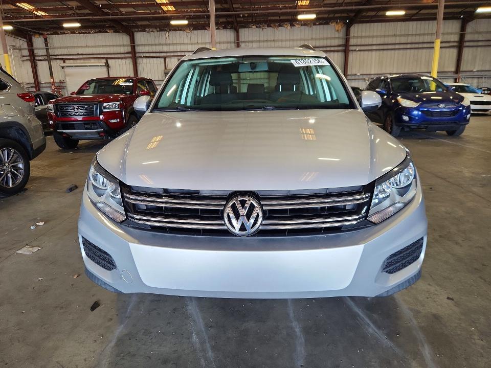 2018 Volkswagen Tiguan VIN WVGAV7AX3JK001395 COPART salvage auction — REAR END, FL - CERT OF TITLE SLVG REBUILDABLE, sold $1,850 on 2026-08-03 (photo 5)