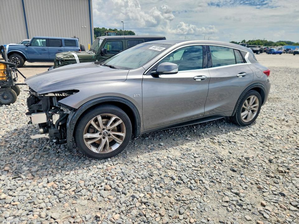 2018 Infiniti Qx30 VIN SJKCH5CP4JA056396 COPART salvage auction — FRONT END, Fl - Cert Of Title Slvg Rebuildable (P), sold $2,000 on 2026-07-27 (photo 1)