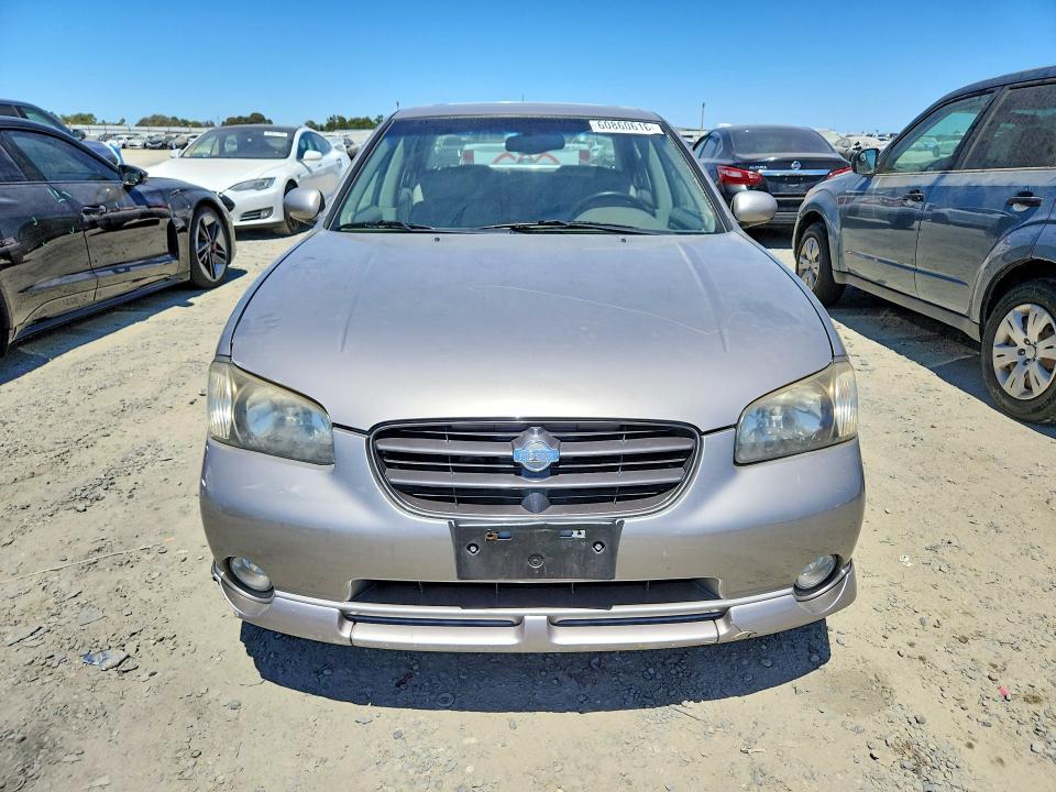 2001 Nissan Maxima VIN JN1CA31A21T107766 COPART salvage auction — NORMAL WEAR, Ca - Dis/Dlr/Exp Only Clean Title, sold $250 on 2026-07-28 (photo 5)
