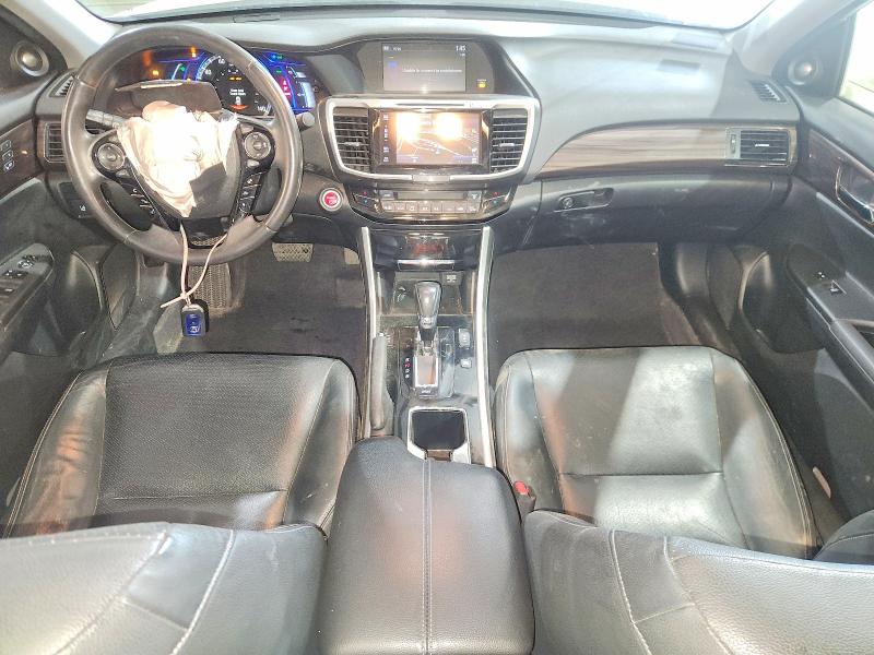2017 Honda VIN JHMCR6F71HC012838 COPART salvage auction — FRONT END, Ma - Cert Of Title-Salvage, sold $3,100 on 2026-07-15 (photo 8)