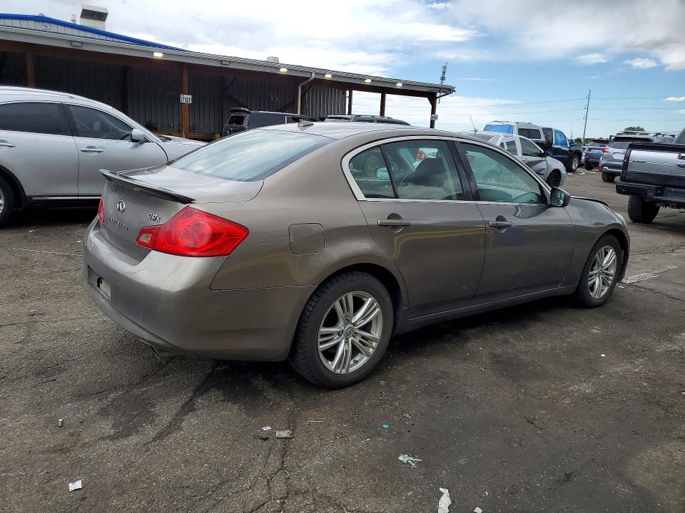 2010 Infiniti G VIN JN1CV6AR9AM452475 COPART salvage auction — SIDE, Co - Public - Salvage Title, sold $600 on 2026-07-14 (photo 3)