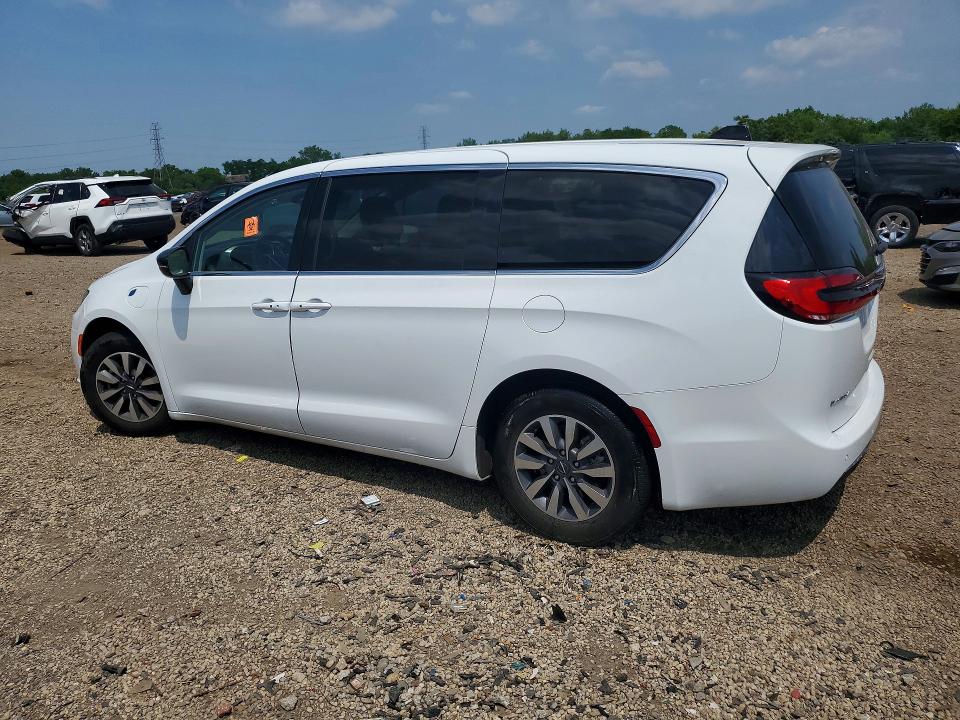 2024 Chrysler Pacifica VIN 2C4RC1S7XRR150294 COPART salvage auction — MINOR DENT/SCRATCHES, NJ - CERT OF TITLE-SALVAGE FLOOD (P), sold $8,500 on 2026-07-20 (photo 2)