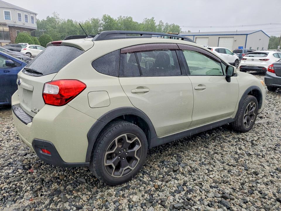 2013 Subaru Xv crosstrek VIN JF2GPACC7D2875951 COPART salvage auction — MINOR DENT/SCRATCHES, MA - CERTIFICATE OF TITLE, sold $600 on 2026-07-09 (photo 3)