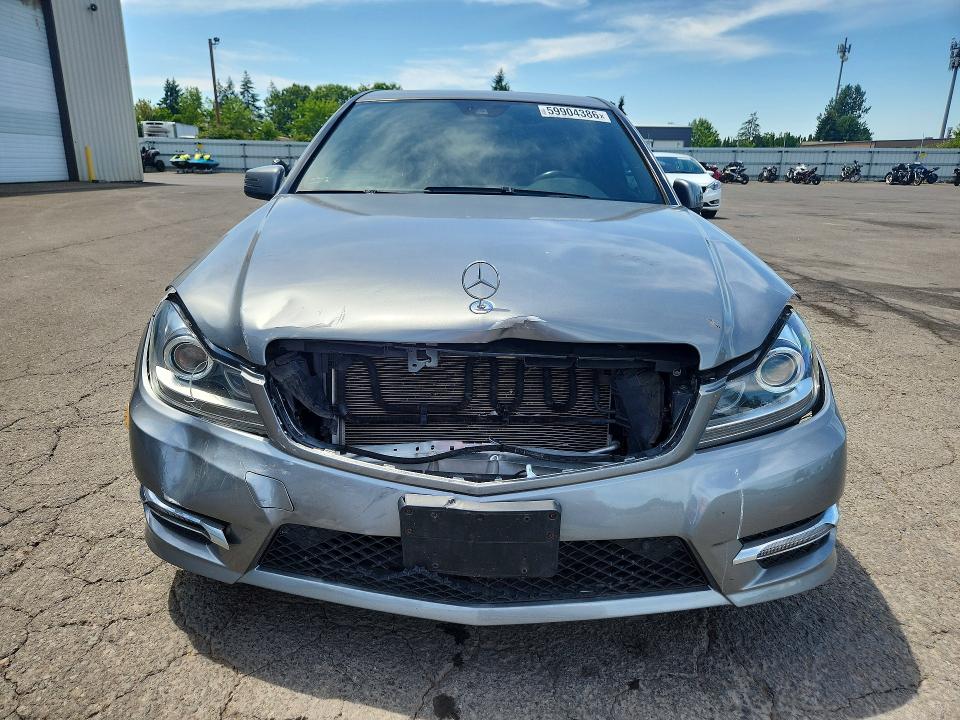 2013 Mercedes-benz C-klasse VIN WDDGF8AB0DA786870 COPART salvage auction — FRONT END, Or - Salvage Title Certificate, sold $2,300 on 2026-08-17 (photo 5)