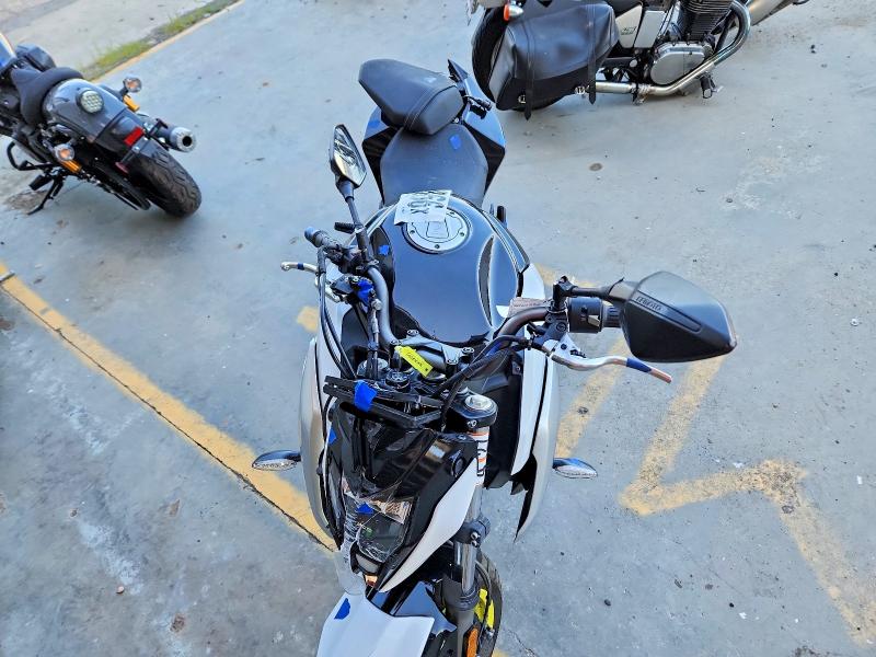 2022 Moto guzzi Cf500 VIN LCEPEVLB4N6000601 COPART salvage auction — FRONT END, VA - CERTIFICATE OF TITLE, sold $1,200 on 2026-08-04 (photo 5)
