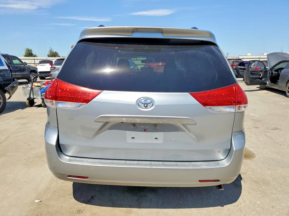 2014 Toyota Sienna VIN 5TDKK3DC5ES464236 COPART salvage auction — SIDE, CA - SALVAGE CERTIFICATE, sold $825 on 2026-07-31 (photo 6)