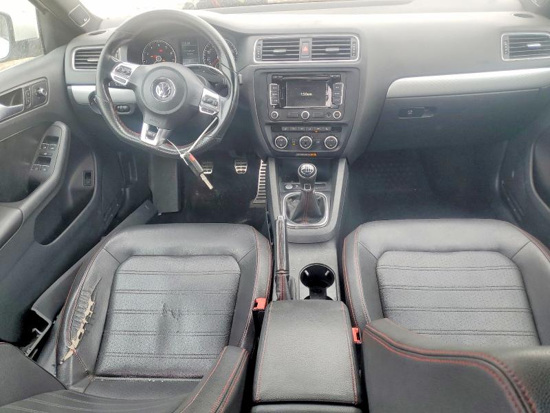 2014 Volkswagen Jetta VIN 3VW5S7AJ7EM388488 COPART salvage auction — REAR END, Il - Salvage Certificate, sold $475 on 2026-09-02 (photo 8)