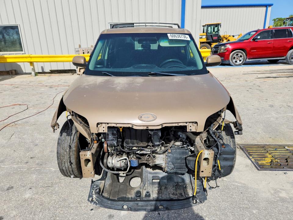 2016 Kia Soul VIN KNDJN2A21G7285570 COPART salvage auction — FRONT END, Fl - Certificate Of Title (P), sold $225 on 2026-07-29 (photo 5)