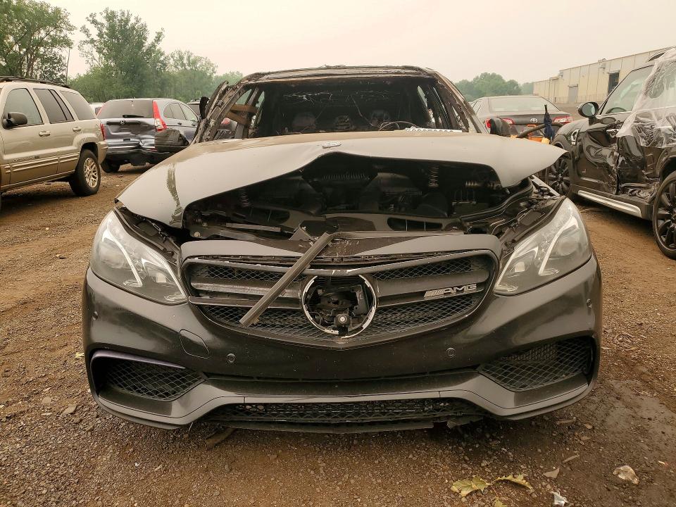 2014 Mercedes-benz E-class VIN WDDHF7GB1EA896494 COPART salvage auction — BURN, Ct - Cert Of Title-Parts Only Salva, sold $4,400 on 2026-08-07 (photo 5)