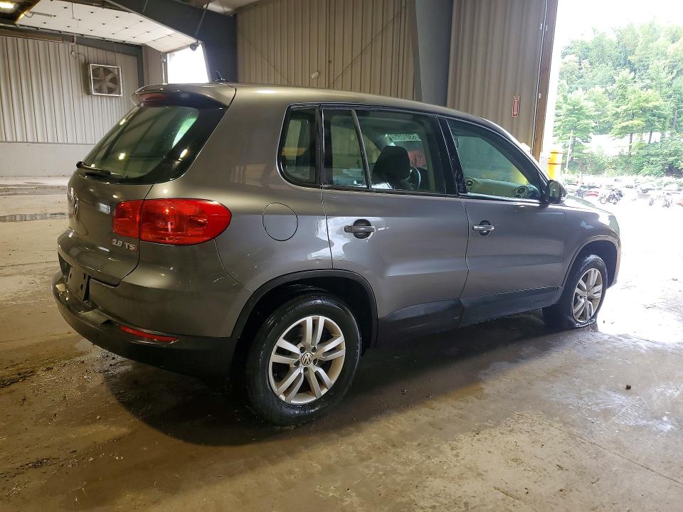 2014 Volkswagen Tiguan VIN WVGBV3AXXEW508838 COPART salvage auction — MINOR DENT/SCRATCHES, Pa - Cert Of Title, sold $1,704 on 2026-08-12 (photo 3)