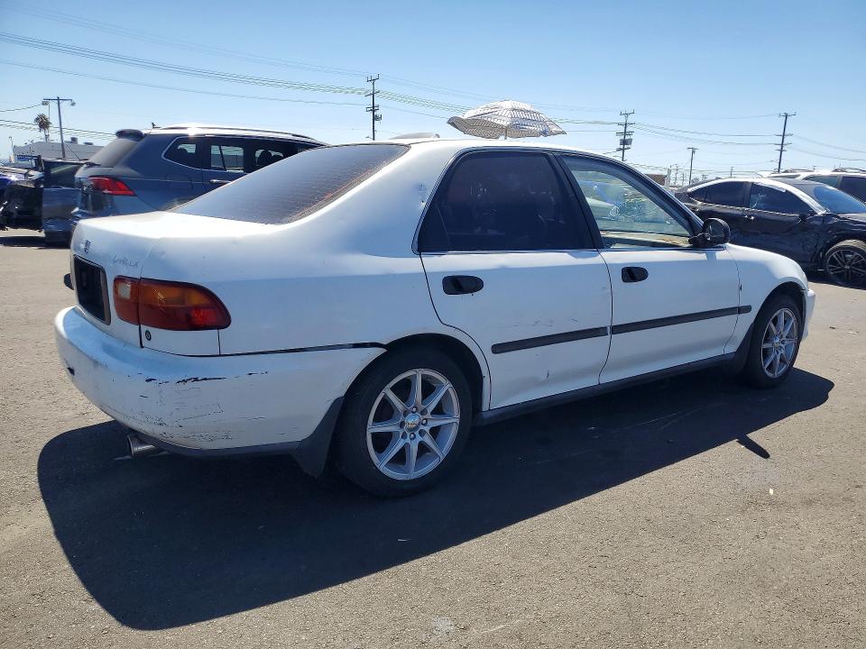 1992 Honda Civic VIN JHMEG8552NS032687 COPART salvage auction — SIDE, CA - SALVAGE CERTIFICATE, sold $250 on 2026-07-29 (photo 3)