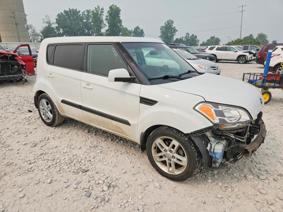 2011 Kia Soul VIN KNDJT2A26B7272831 COPART salvage auction — FRONT END, Mi - Certificate Of Title, sold $250 on 2026-07-30 (photo 4)