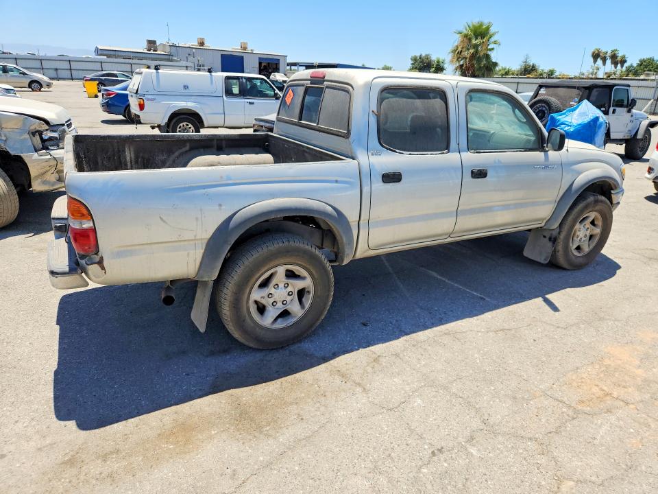 2002 Toyota Tacoma VIN 5TEGN92N52Z132056 COPART salvage auction — MINOR DENT/SCRATCHES, Ca - Lien Papers-Clean Or Ac, sold $3,000 on 2026-07-31 (photo 3)