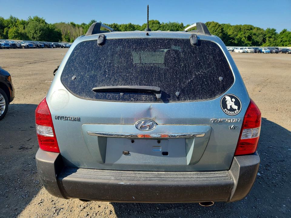 2009 Hyundai Tucson VIN KM8JN12D49U941142 COPART salvage auction — MINOR DENT/SCRATCHES, MA - CERTIFICATE OF TITLE, sold $1,050 on 2026-07-15 (photo 6)