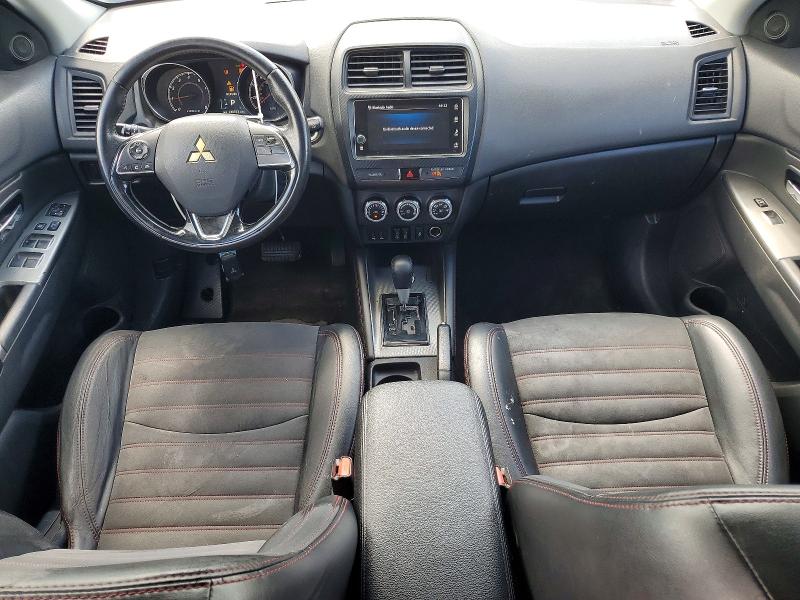 2018 Mitsubishi Outlander VIN JA4AR3AW2JU018423 COPART salvage auction — MINOR DENT/SCRATCHES, Salvage Title, sold $3,900 on 2026-07-22 (photo 8)