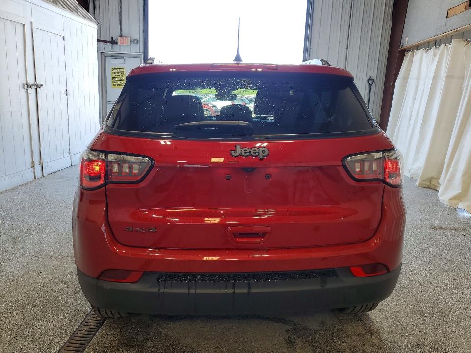 2025 Jeep Compass VIN 3C4NJDBN2ST617487 COPART salvage auction — SIDE, Md - Certificate Of Title, sold $9,500 on 2026-07-27 (photo 6)