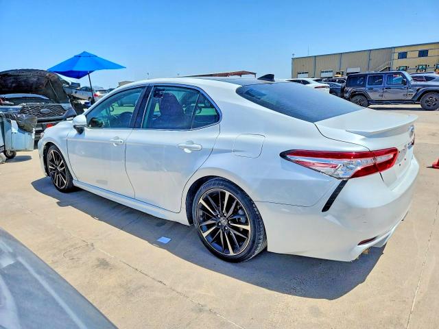 2020 Toyota Camry VIN 4T1K61AK9LU904581 COPART salvage auction — MINOR DENT/SCRATCHES, TX - CERTIFICATE OF TITLE (P), sold $12,300 on 2026-07-30 (photo 2)