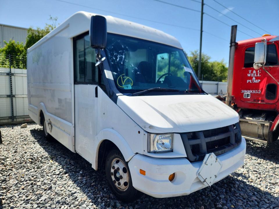 2012 Isuzu Npr VIN JALB4T170C7W00697 COPART salvage auction — MINOR DENT/SCRATCHES, FL - CERTIFICATE OF TITLE, sold $10 on 2026-07-23 (photo 4)