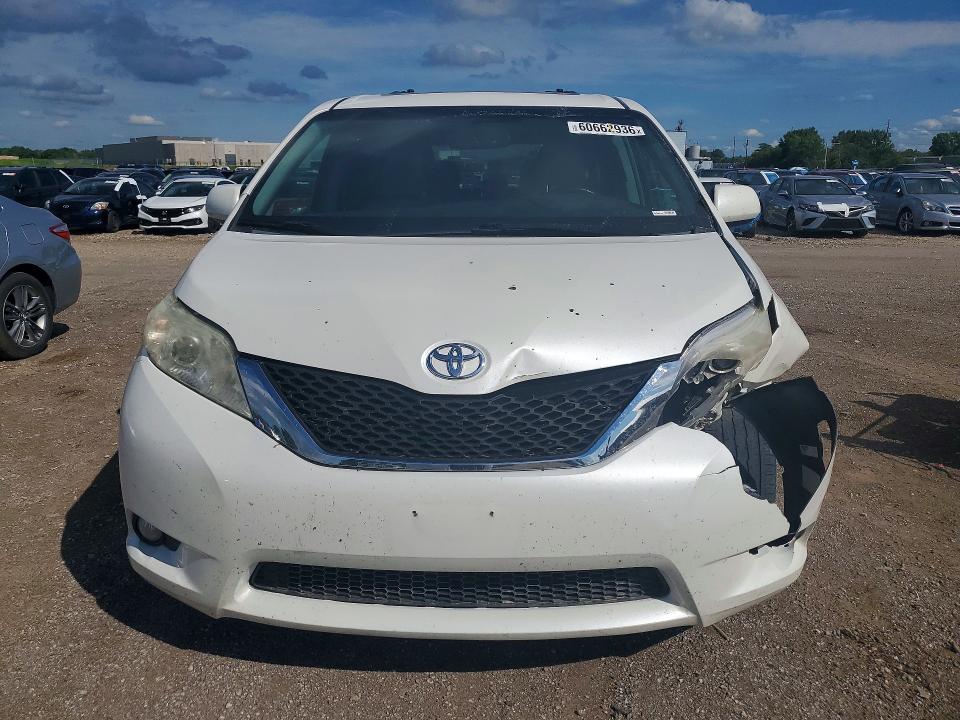 2015 Toyota Sienna VIN 5TDDK3DC1FS127458 COPART salvage auction — FRONT END, Ia - Cert Of Title-Prior Salvage, sold $5,600 on 2026-07-17 (photo 5)