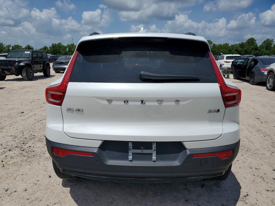 2023 Volvo Xc40 VIN YV4L12UX2P2977293 COPART salvage auction — FRONT END, Tx - Salvage Vehicle Title, sold $9,700 on 2026-08-28 (photo 6)